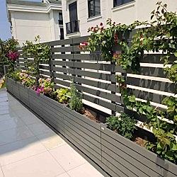 Lambri Saksılı Ahşap Paravan